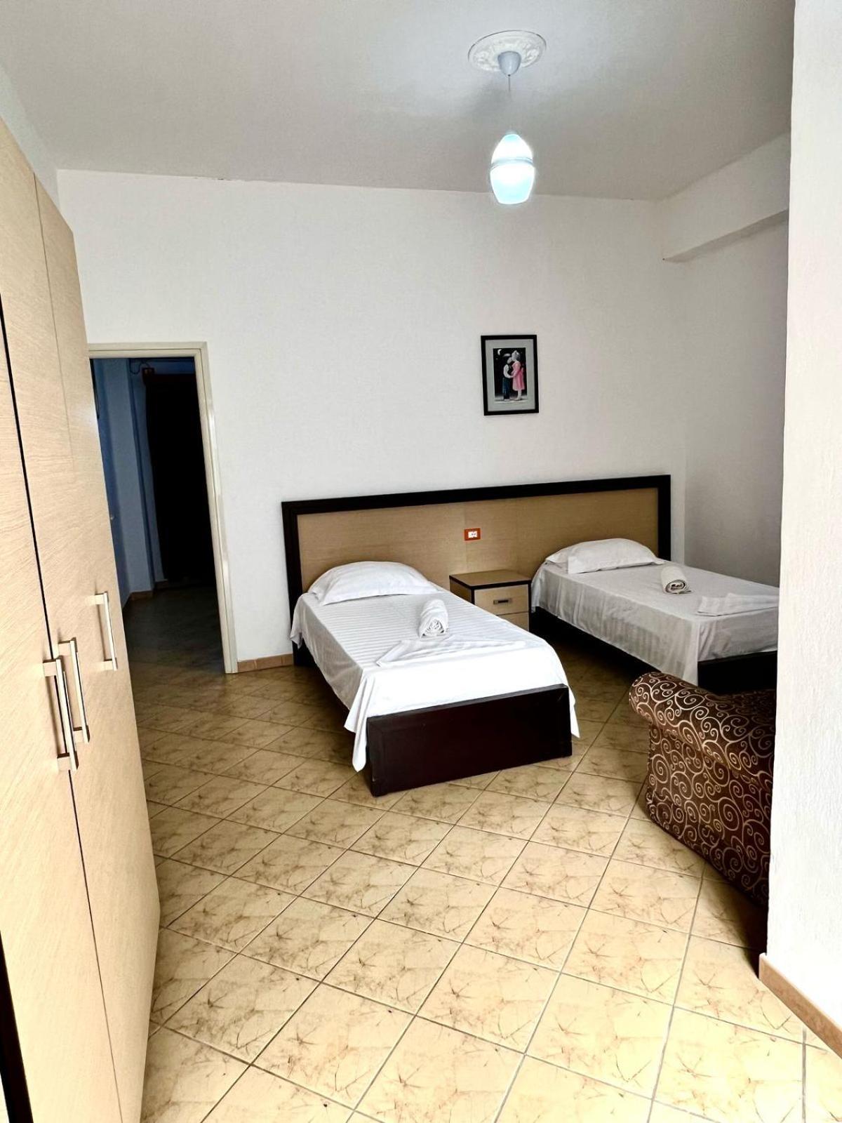 Jonufra Hotel 4*